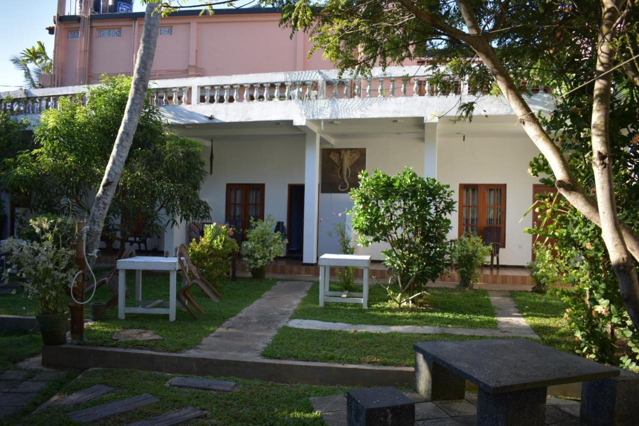 Aroma Guest House Mirissa Zewnętrze zdjęcie