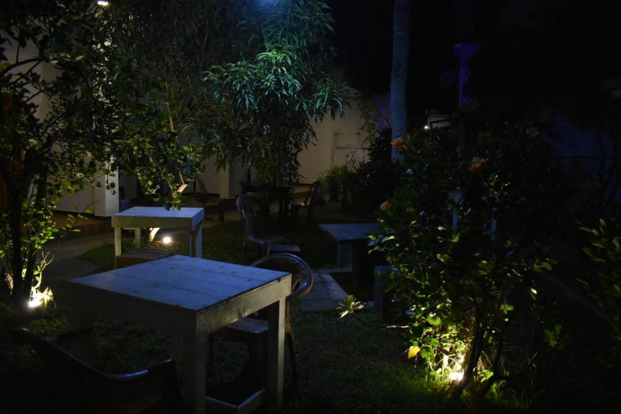 Aroma Guest House Mirissa Zewnętrze zdjęcie